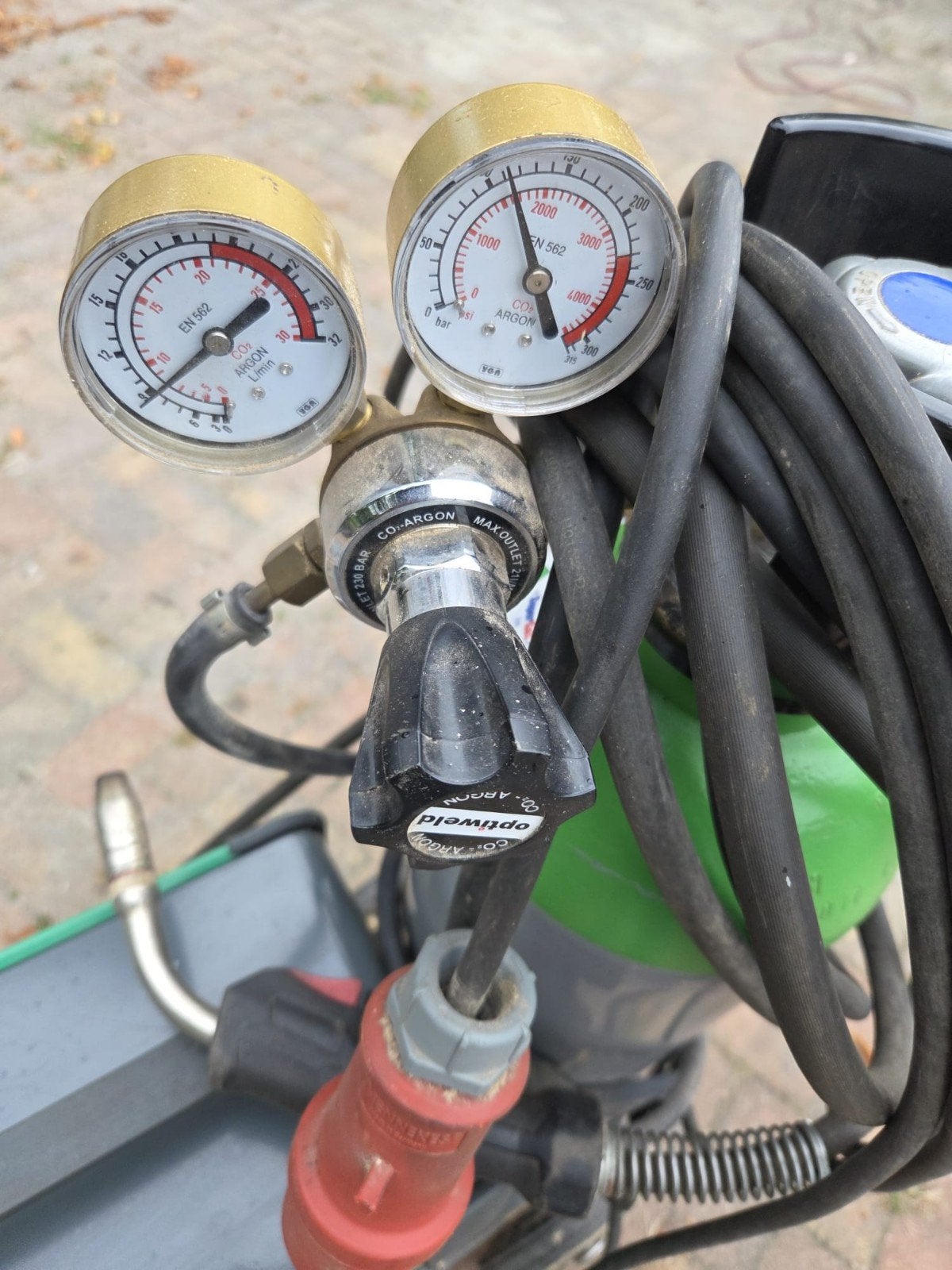 Migatronic lasapparaat met gasfles en toebehoren, Doe-het-zelf en Verbouw, Ophalen of Verzenden, Gebruikt, 250 ampère of meer