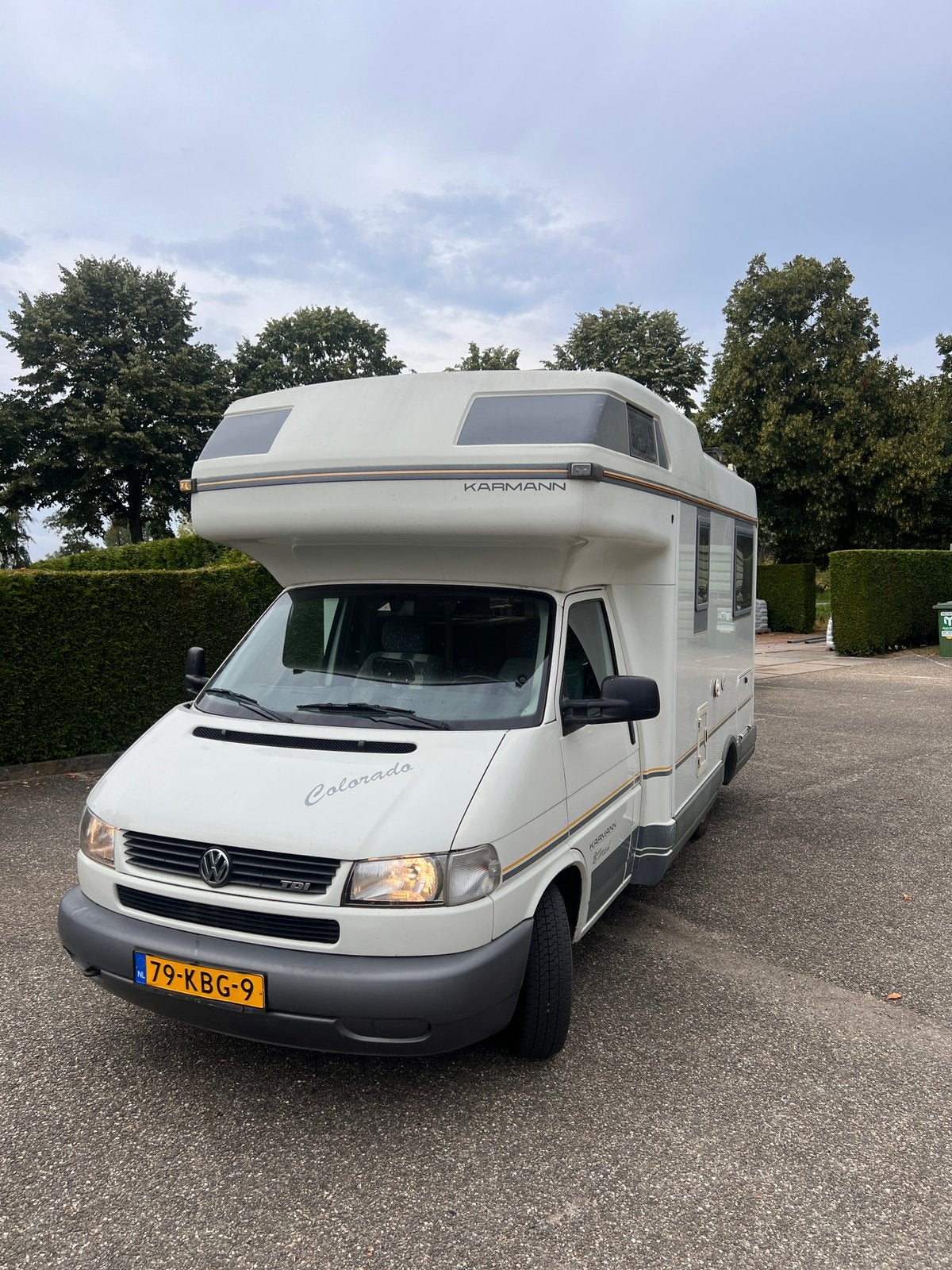 Volkswagen T4 Karmann Colorado 2.5 TDI – Limited Edition, Caravans en Kamperen, Campers, Koelkast, Luifel, Volkswagen, Bedrijf