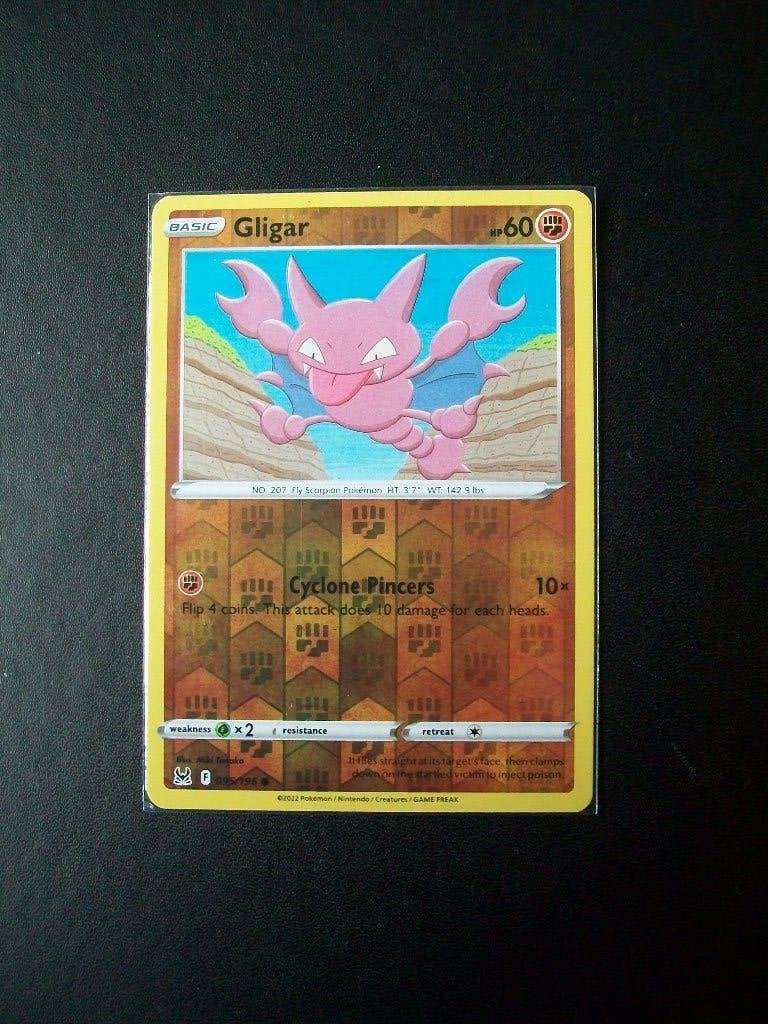 4067. Nieuwe Pokemonkaart Holofoil GLIGAR HP 60 (095/196), Verzenden, Nieuw, Losse kaart, Foil
