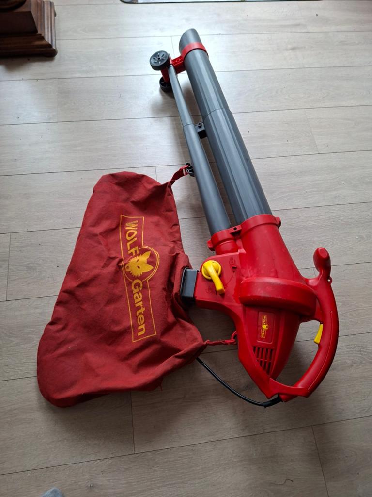 Wolf Garten Bladblazer / Bladzuiger LBV 2600 E - Zo goed als, Tuin en Terras, Bladblazers, Zo goed als nieuw, Handgedragen, Elektrisch