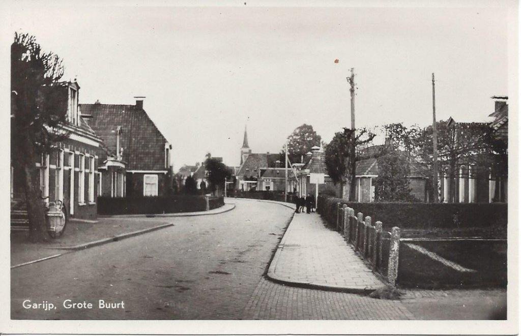 Garijp (Frl.) Garyp, Grote Buurt, Straatgezicht met Volk, Ophalen of Verzenden, 1940 tot 1960, Ongelopen, Friesland