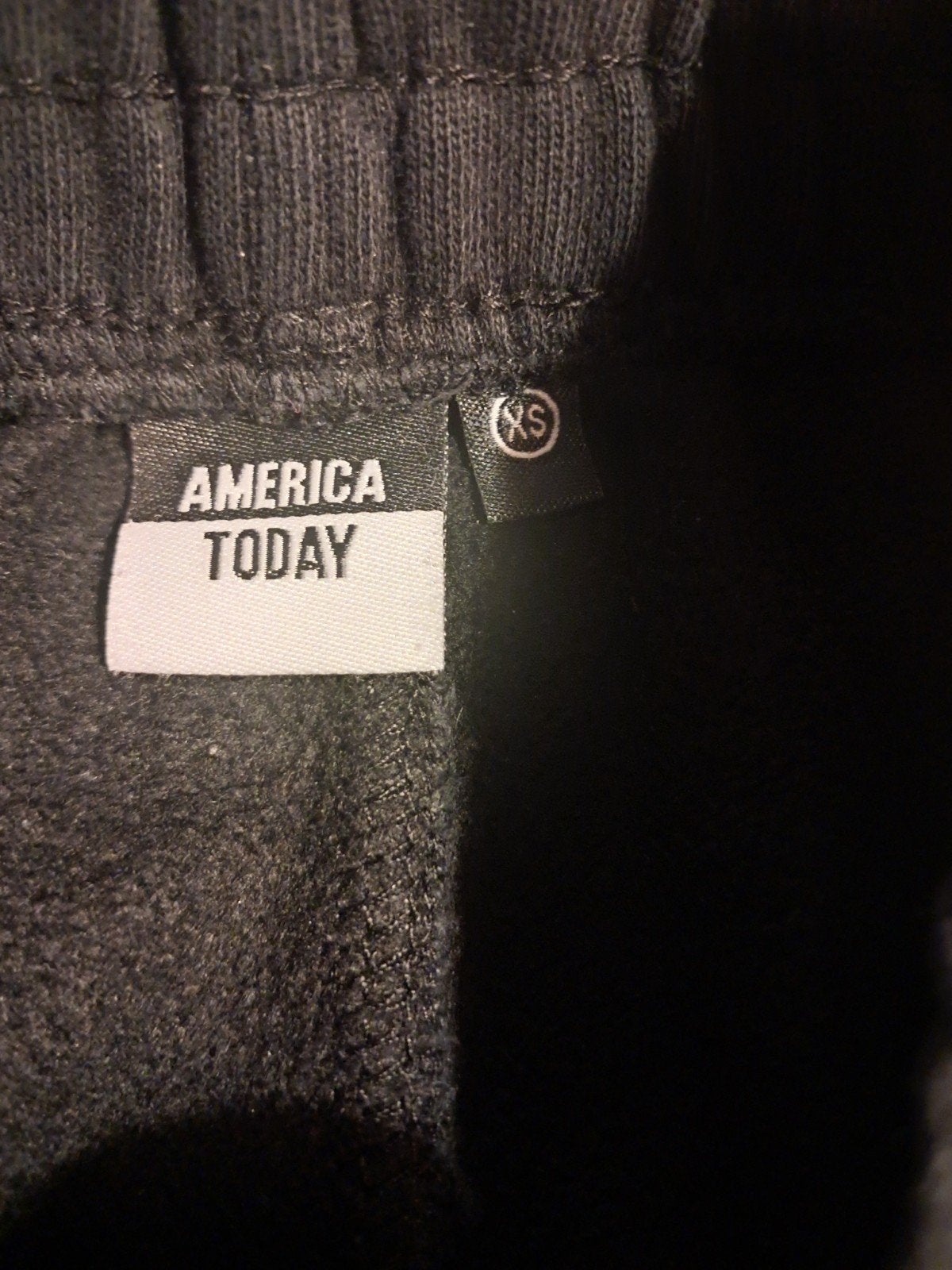 America Today Joggingbroek Zwart Maat XS, Ophalen