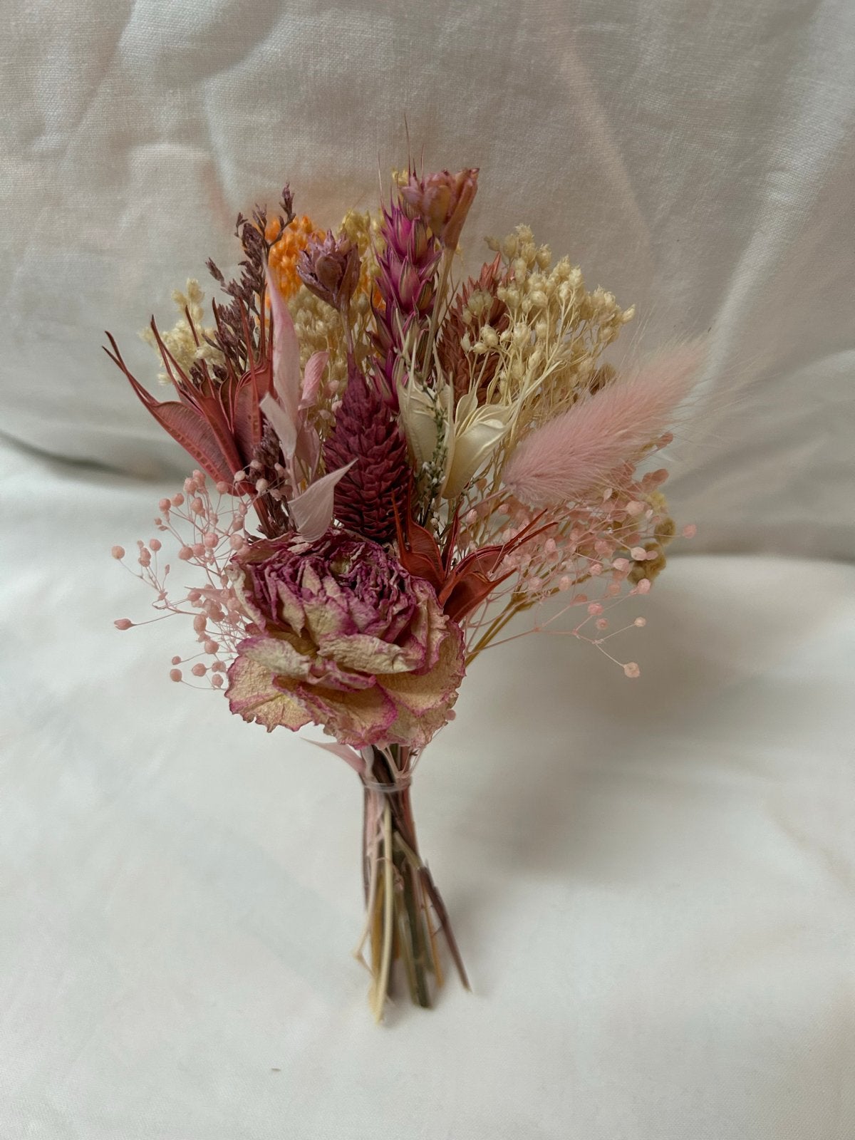 Prachtige Corsage voor Feestjes - Droogbloemen, Ophalen of Verzenden, Nieuw, Feestartikel, Overige