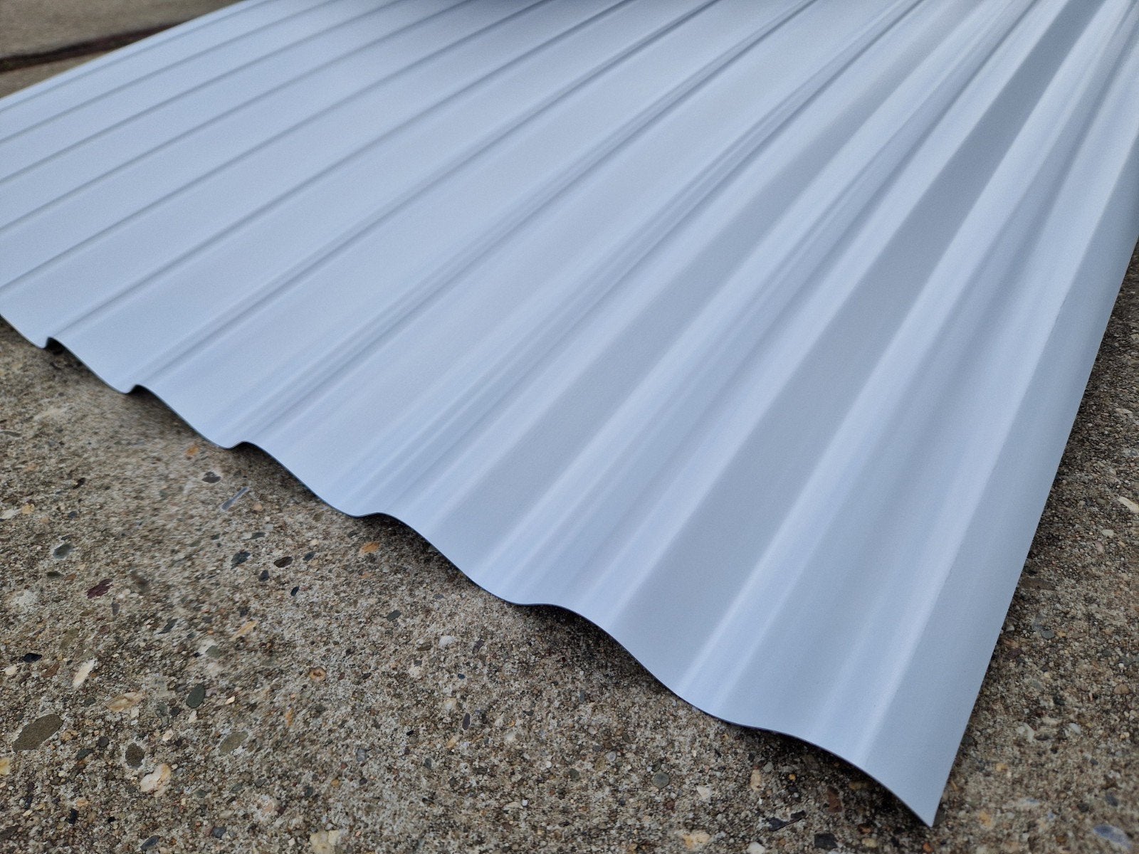 26 golfplaten 84x335cm lichtgrijs ral7035 metaal/staal/ijzer, Ophalen, Nieuw, 15 m² of meer, Golfplaat