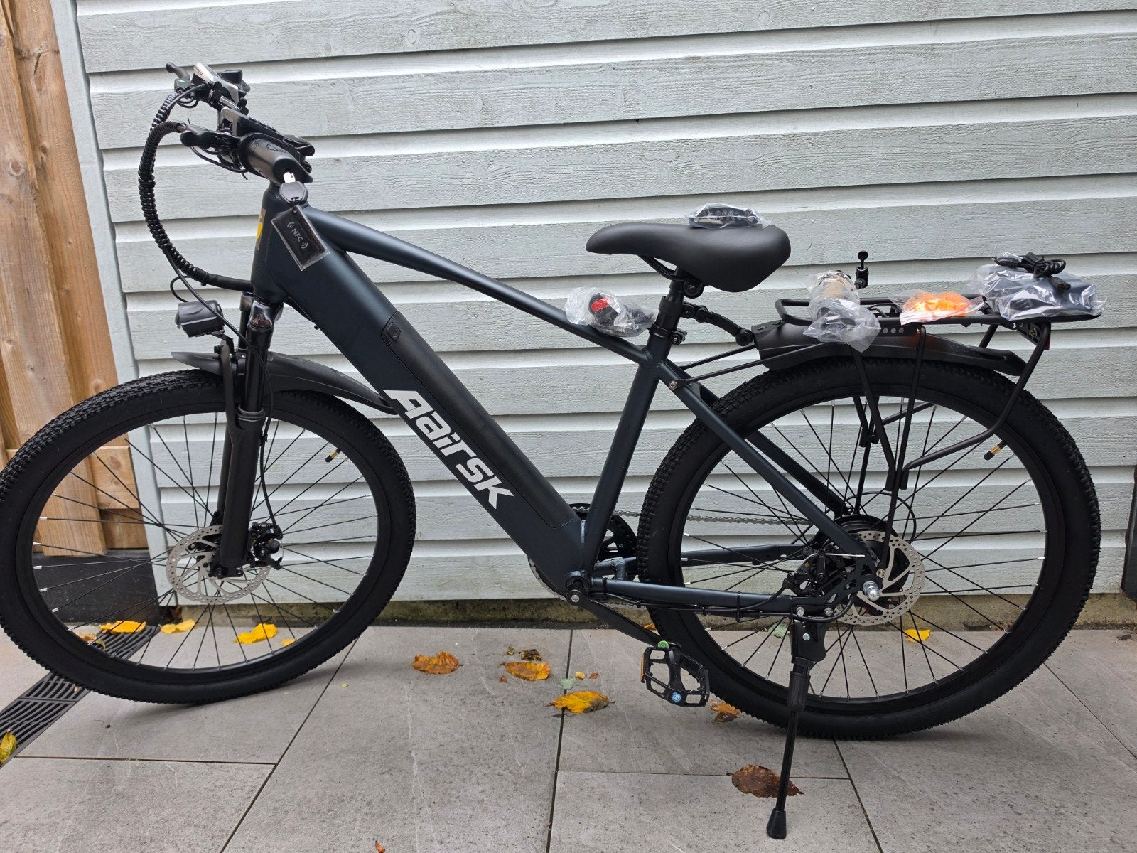Foto 2 van nieuwe e-bike mountainbike 26 inch