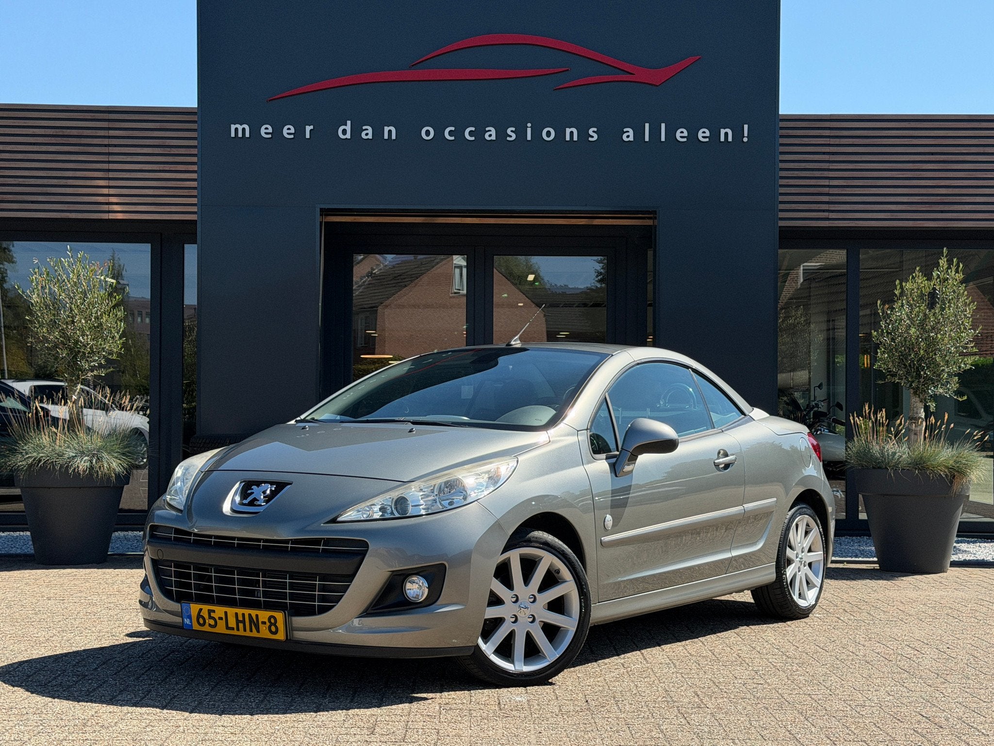 Peugeot 207 CC Roland Garros 1.6 VTi | Stoelverwarming | Cru, Keurmerk '100% Onderhouden', 15 km/l, Gebruikt, 4 cilinders