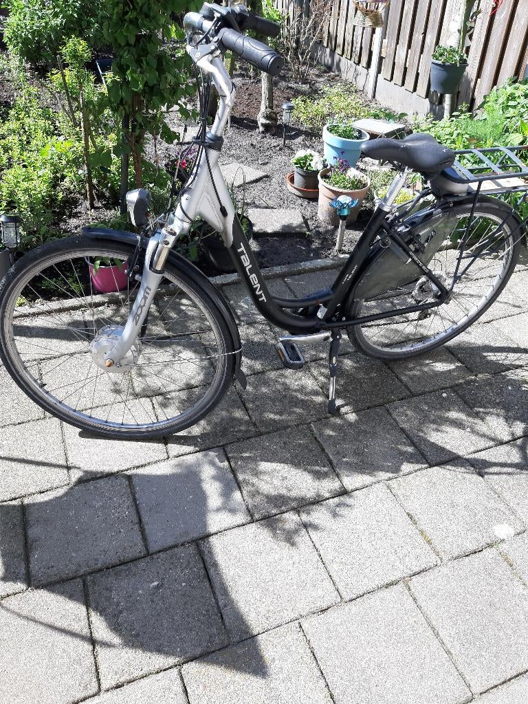 Electrische fiets zonder accu, Fietsen en Brommers, Fietsen | Dames | Damesfietsen, Gebruikt, 56 cm of meer, Trommelrem, Ophalen