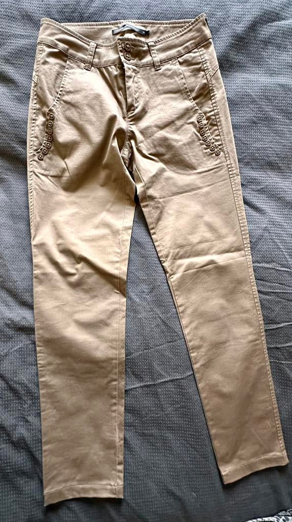 Steps, leuke broek maat 34 met leuke knoopjes op de zakken, Kleding | Dames, Beige, Ophalen of Verzenden, Zo goed als nieuw, Maat 34 (XS) of kleiner
