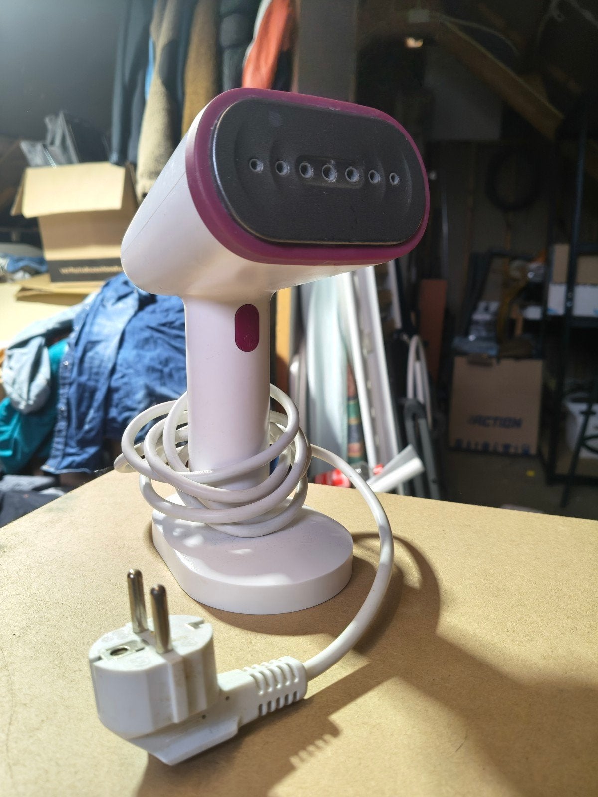 Handstomer / Kledingstomer - Perfect voor snel kreukvrij, Witgoed en Apparatuur, Ophalen of Verzenden, Zo goed als nieuw, Strijkijzer met snoer