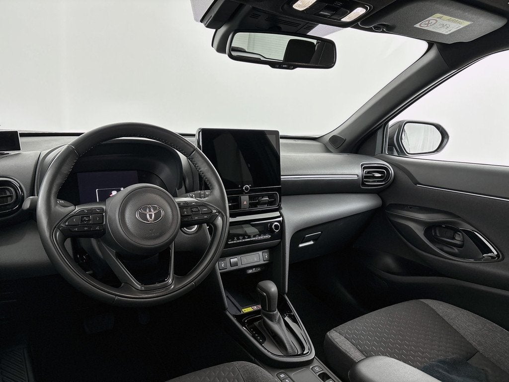 Toyota Yaris Cross 1.5 Hybrid 130 Dynamic // RUITVERWARMING, Stof, 116 pk, 1490 cc, Hybride Elektrisch/Benzine