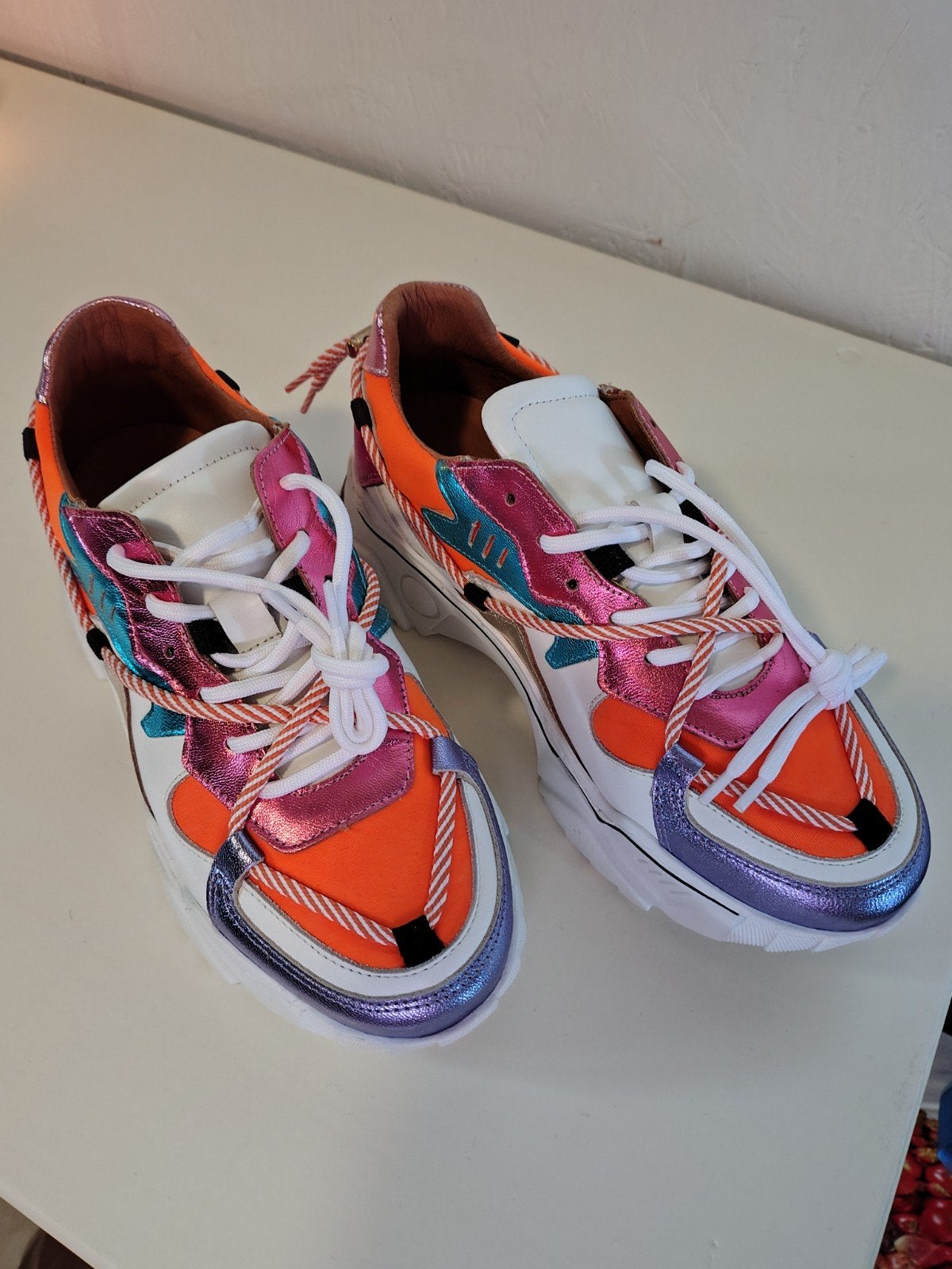 Dwars Sneakers Nieuw Maat 41 T.e.a.b., Kleding | Dames, Ophalen of Verzenden, Nieuw, Sneakers of Gympen