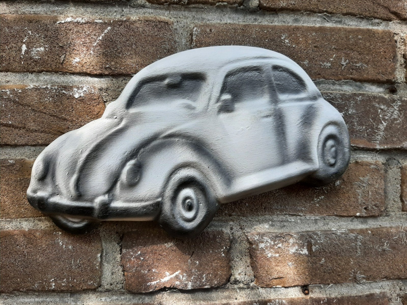 VW Kever wanddecoratie betonnen beeld tuinbeeld beton, Tuin en Terras, Ophalen of Verzenden