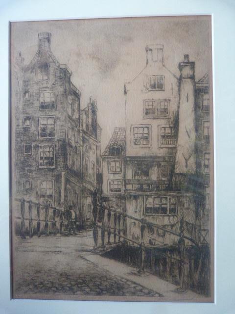 Onduidelijk gesigneerd en beschreven -  ets., Antiek en Kunst, Kunst | Etsen en Gravures, Ophalen of Verzenden, Stadsgezicht, Ets