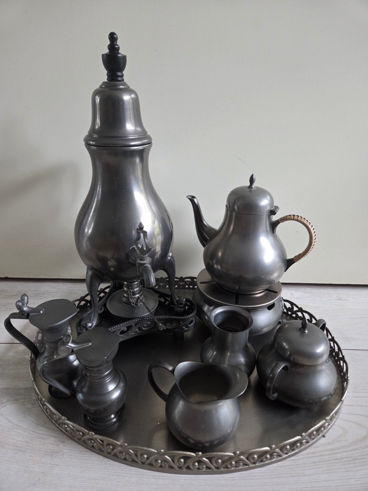 Tinnen koffie en thee servies op dienblad, Antiek en Kunst, Ophalen