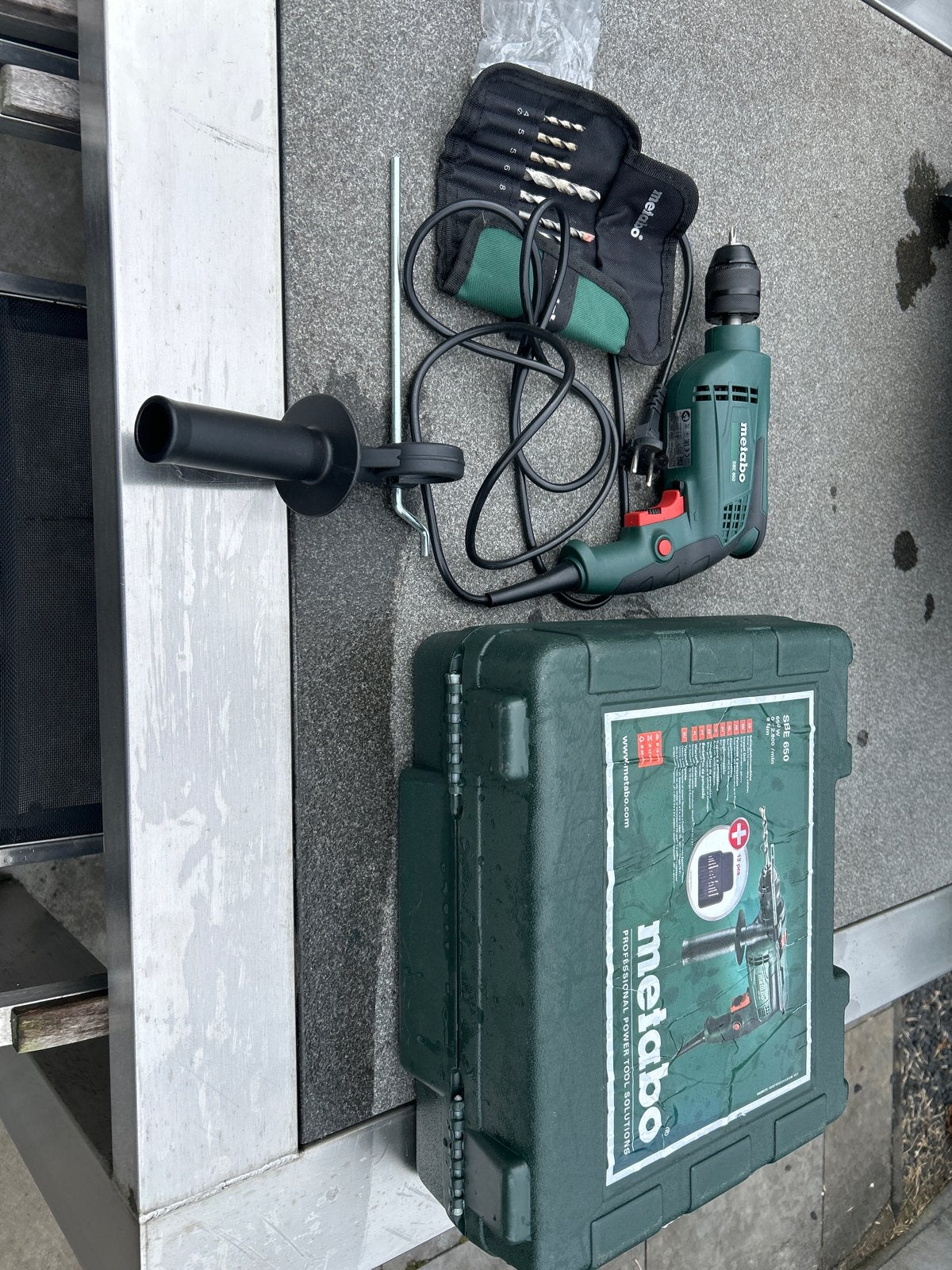 Metabo Boormachine SBE 650 met accessoires, Boormachine, Ophalen of Verzenden, Klopboormechanisme, Gebruikt