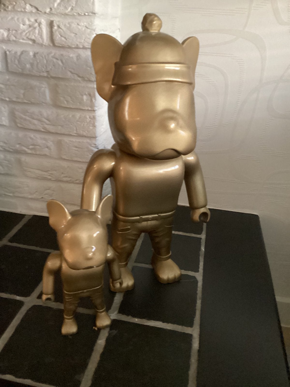 Franse buldog, 2stuks zie foto,s goudkleurig, Ophalen, Zo goed als nieuw