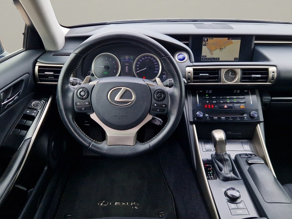 Lexus IS 300h Edition NL Auto - Goed onderhouden (bj 2014), Auto's, Lexus, Automaat, Gebruikt, Blauw, Leder en Stof