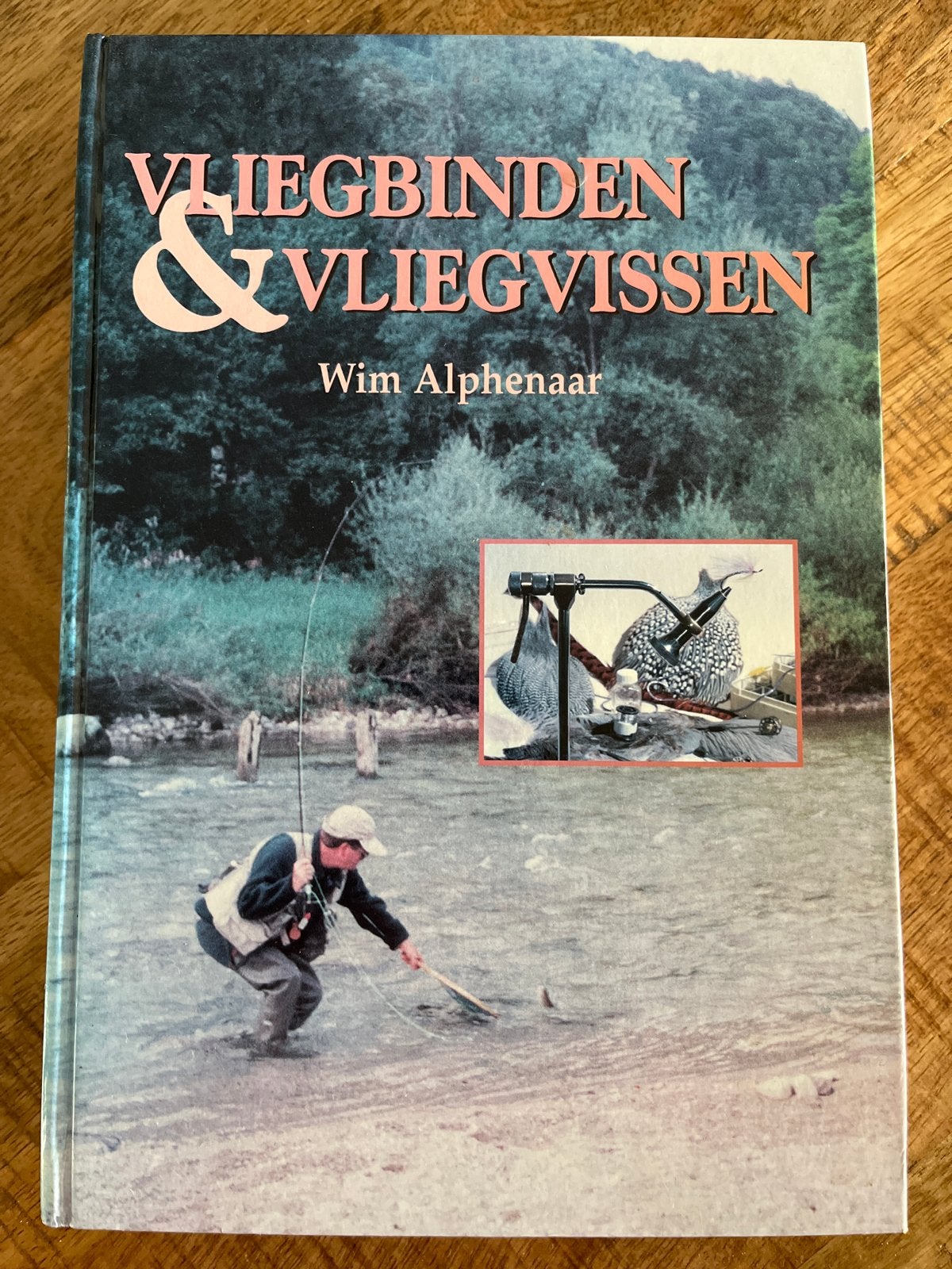 Vliegbinden & Vliegvissen - Wim Alphenaar (Kaft verkleurd), Ophalen, Gelezen, Overige onderwerpen