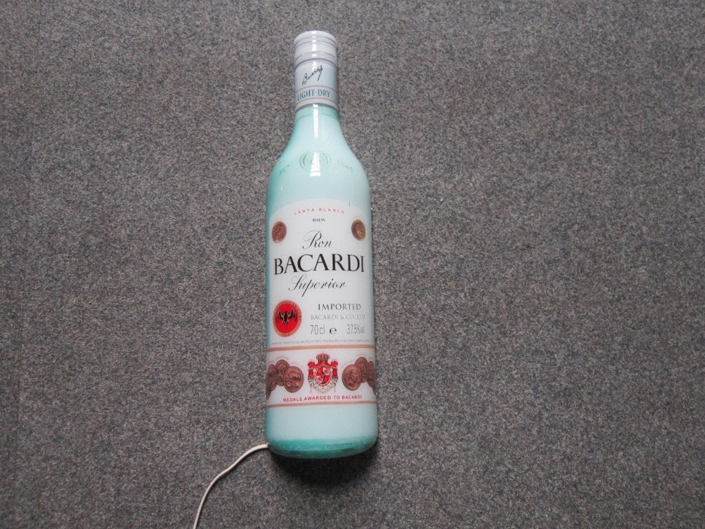 BACARDI LAMP LICHTRECLAME, Ophalen, Gebruikt, Lichtbak of (neon) lamp