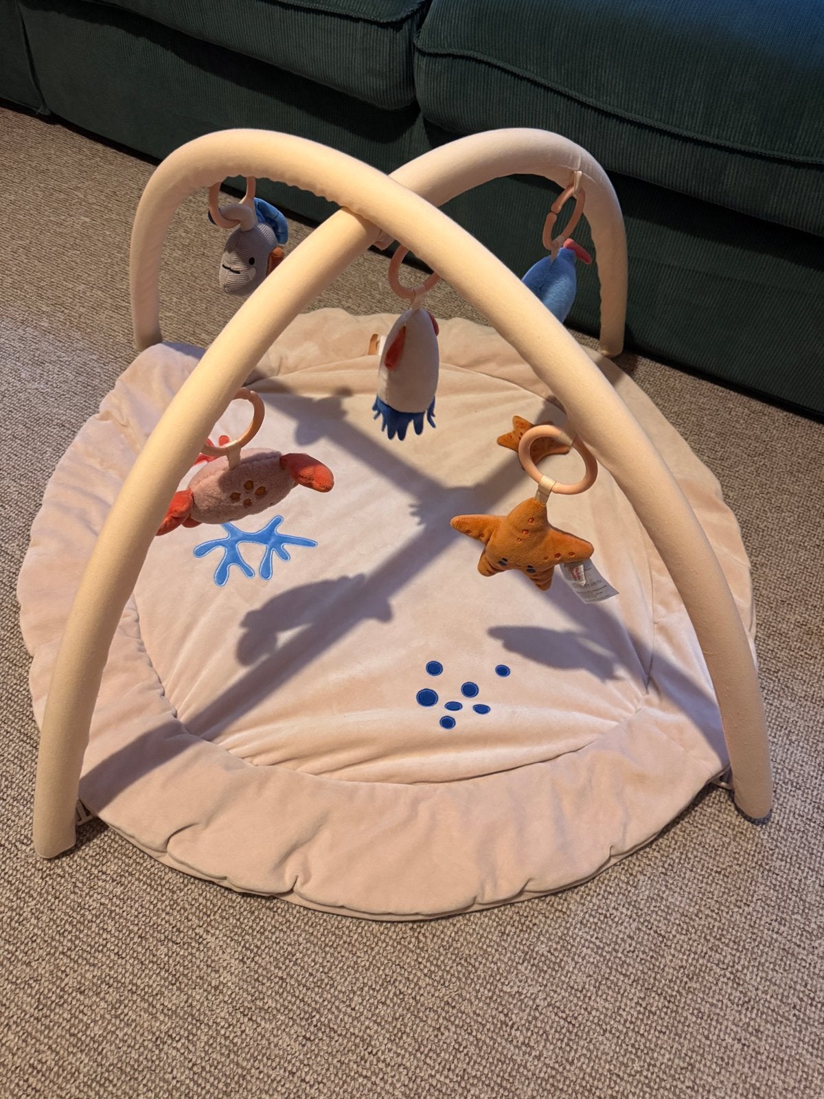 Petite Amelie Babygym/Speelkleed met hangende speeltjes, Ophalen of Verzenden, Zo goed als nieuw, Speelkleed