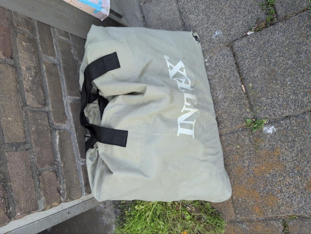Intex 2-persoons opblaasbaar bed, Ophalen of Verzenden