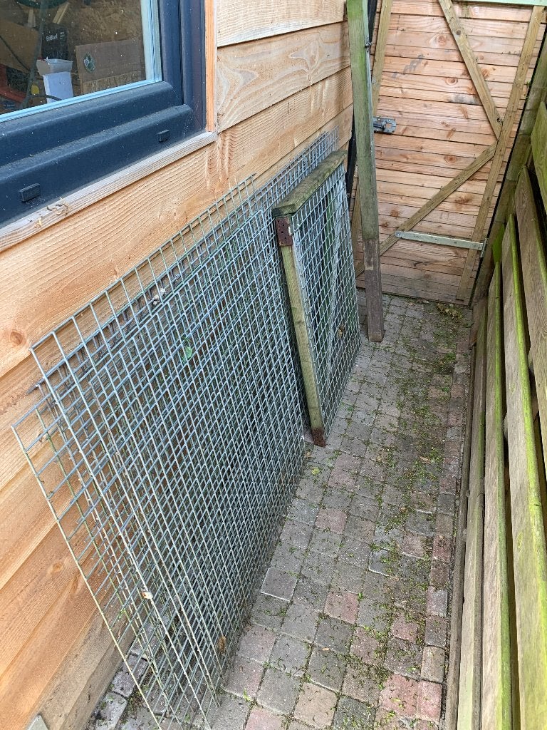 Stalen hekwerk (met deur), Tuin en Terras, Tuinhekken en Hekwerk, Ophalen, Met poort, Zo goed als nieuw, Enkelstaafmat hekwerk
