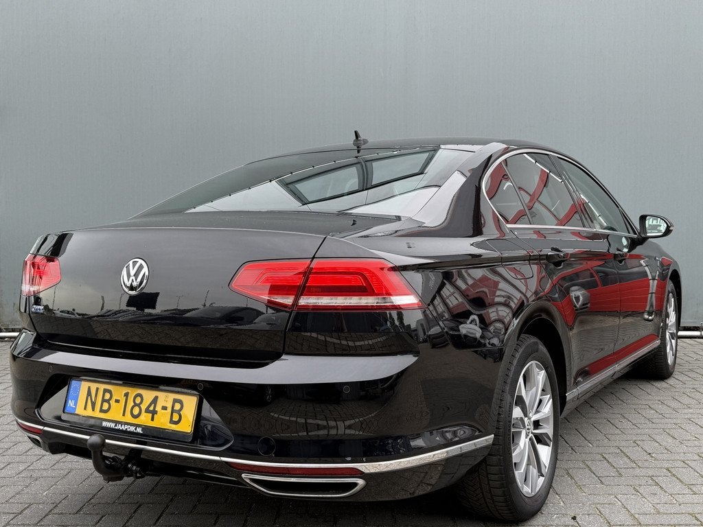 Volkswagen Passat BWJ 2016 1.4 TSI GTE 231 PK Connected Seri, Auto's, Volkswagen, Stof, Gebruikt, 4 cilinders, 1622 kg