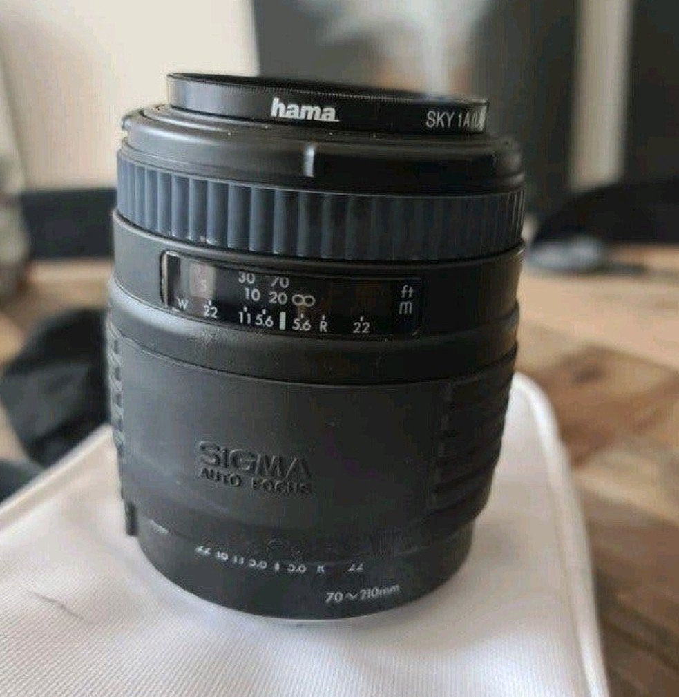 Sigma UC Zoom 70-210mm f/4-5.6 lens met Hama Sky 1A filter, Audio, Tv en Foto, Fotografie | Lenzen en Objectieven, Sigma, Telelens