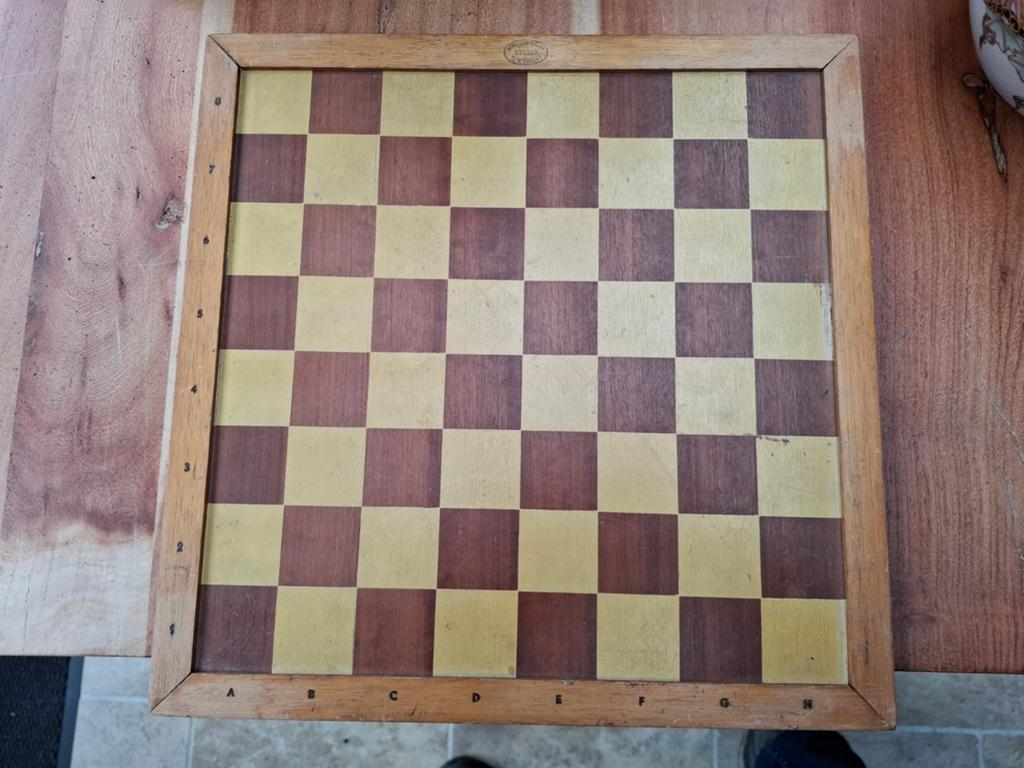 Homas schaakbord 39 cm, Hobby en Vrije tijd, Gezelschapsspellen | Bordspellen, Ophalen of Verzenden, Nieuw