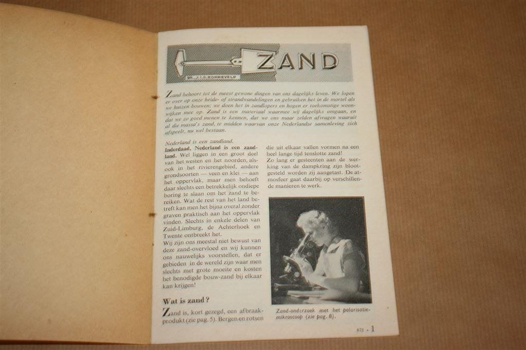 Zand - Zonneveld - 1957, Ophalen of Verzenden, Gelezen, Europa
