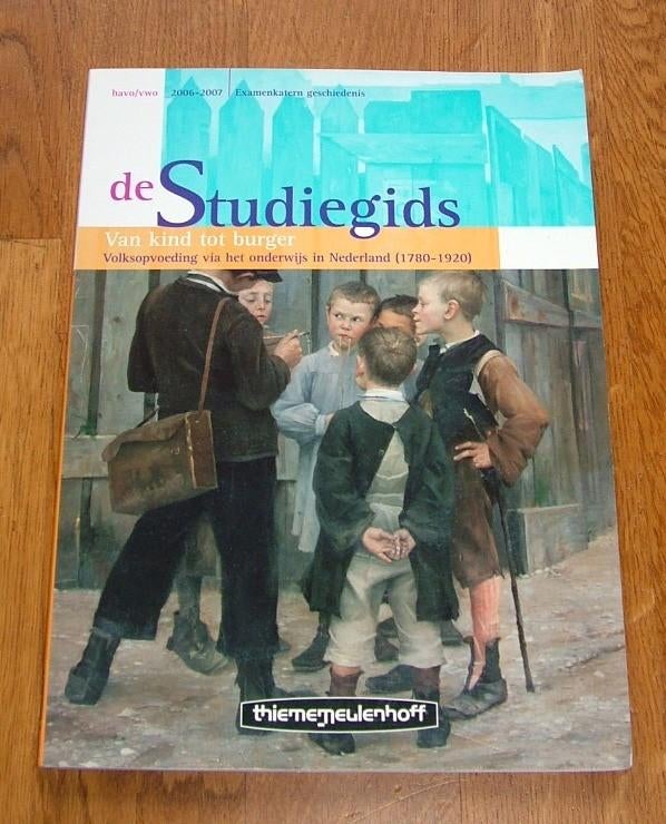 De Studiegids Van kind tot burger, Boeken, Schoolboeken, Ophalen of Verzenden, Zo goed als nieuw, Overige niveaus