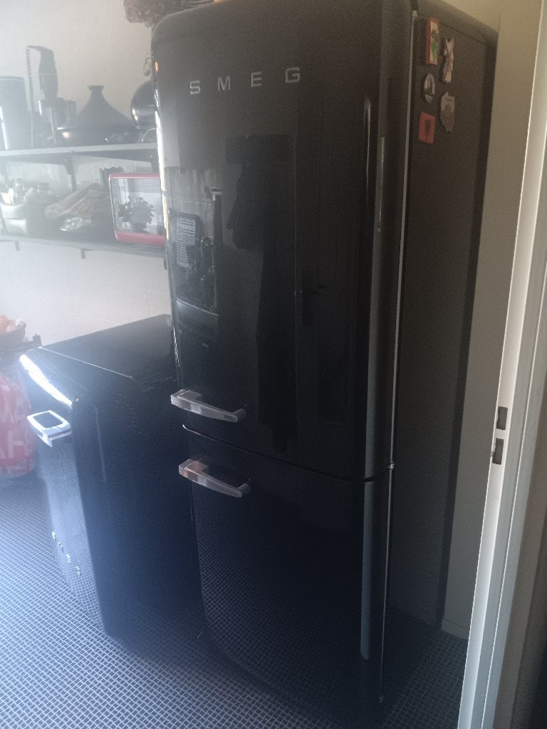 Smeg Koel/vrieskast zwart lak, Ophalen, 200 liter of meer, 60 cm of meer, Met aparte vriezer