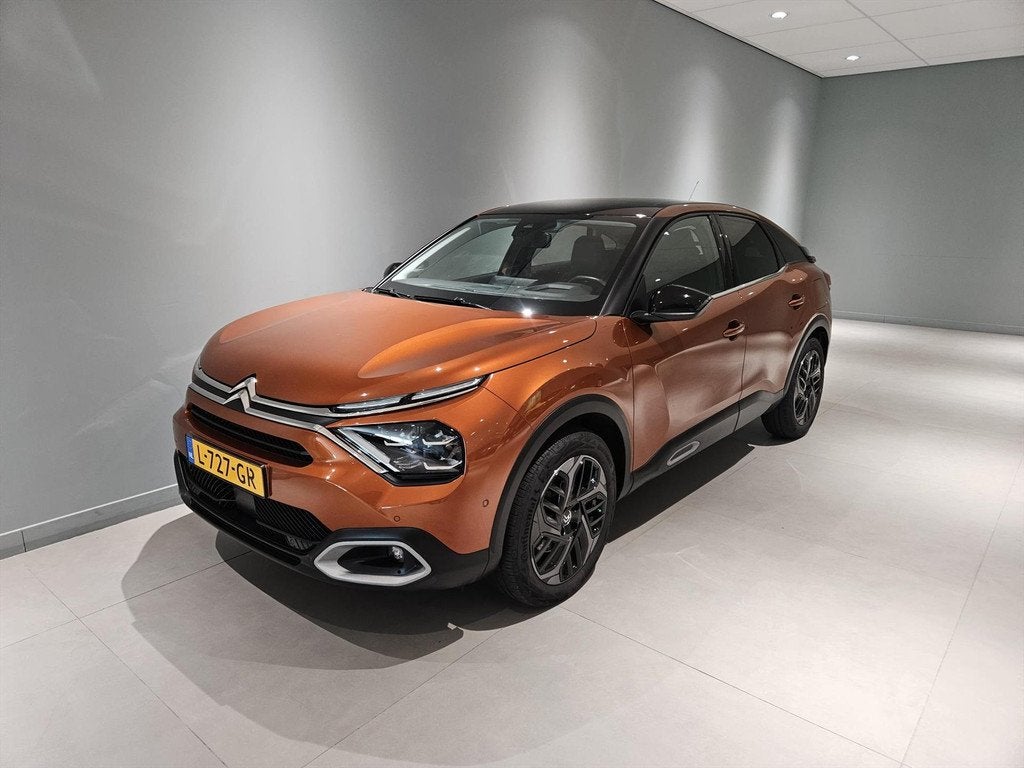 CITROEN C4 1.2 PureTech 130pk EAT8 Launch Edition Feel, Auto's, Citroën, 12 maanden, Gebruikt, Leder en Stof, 3 cilinders