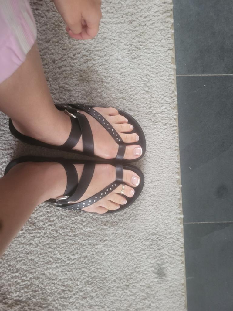 Nieuwe Mango leren slippers, Slippers, Mango, Zwart, Nieuw