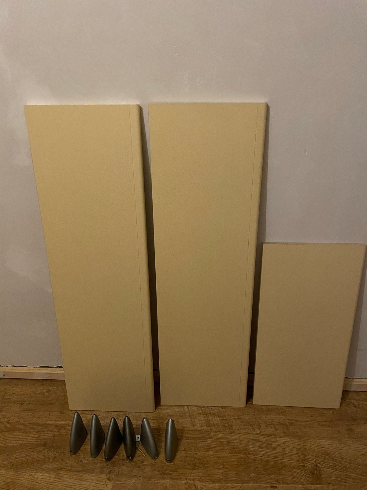 Planken en plankdragers voor wandmontage, Ophalen, Zo goed als nieuw