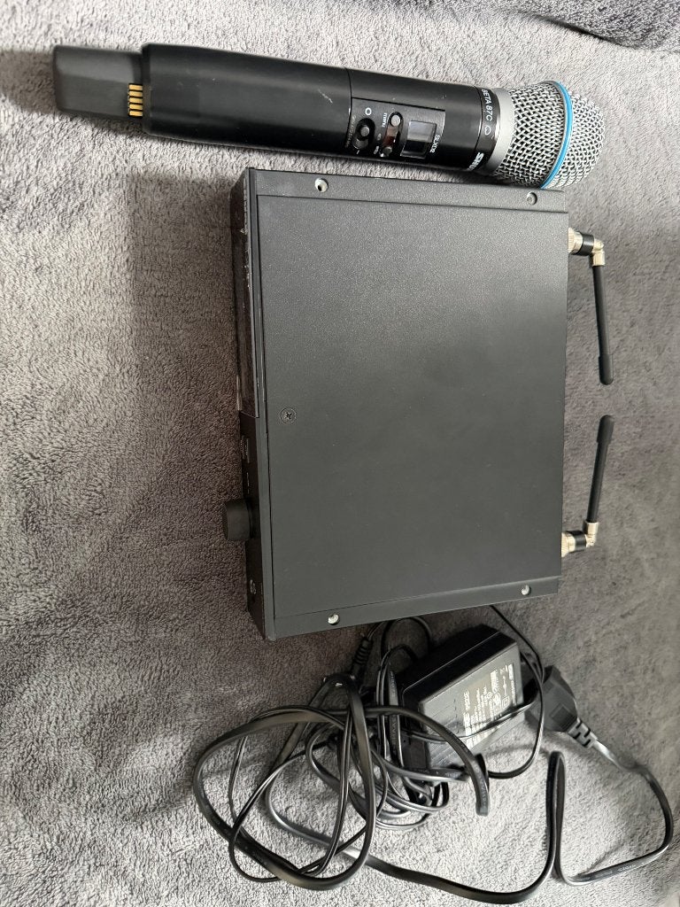 Shure Beta 87C + Shure SLXD4 Ontvanger, Ophalen, Zo goed als nieuw, Zangmicrofoon, Draadloos