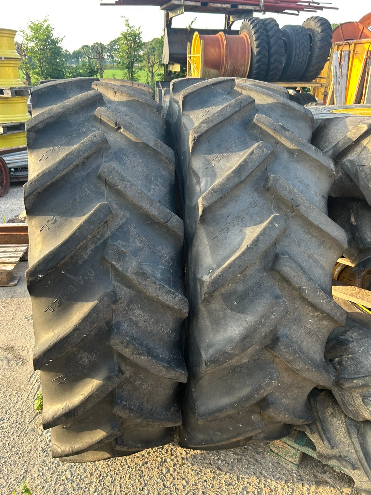 Stel banden Goodyear 16.9r34, Zakelijke goederen, Ophalen