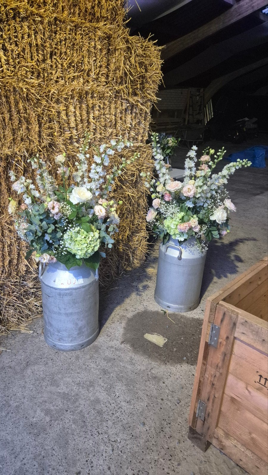 Diverse soorten bloemen, Ophalen, Gebruikt, Textiel, Wit