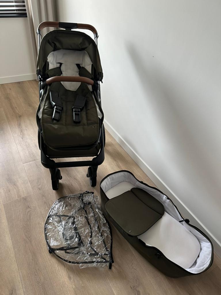 Dubatti one kinderwagen donker groen compleet, Ophalen, Zo goed als nieuw, Overige merken, Verstelbare duwstang