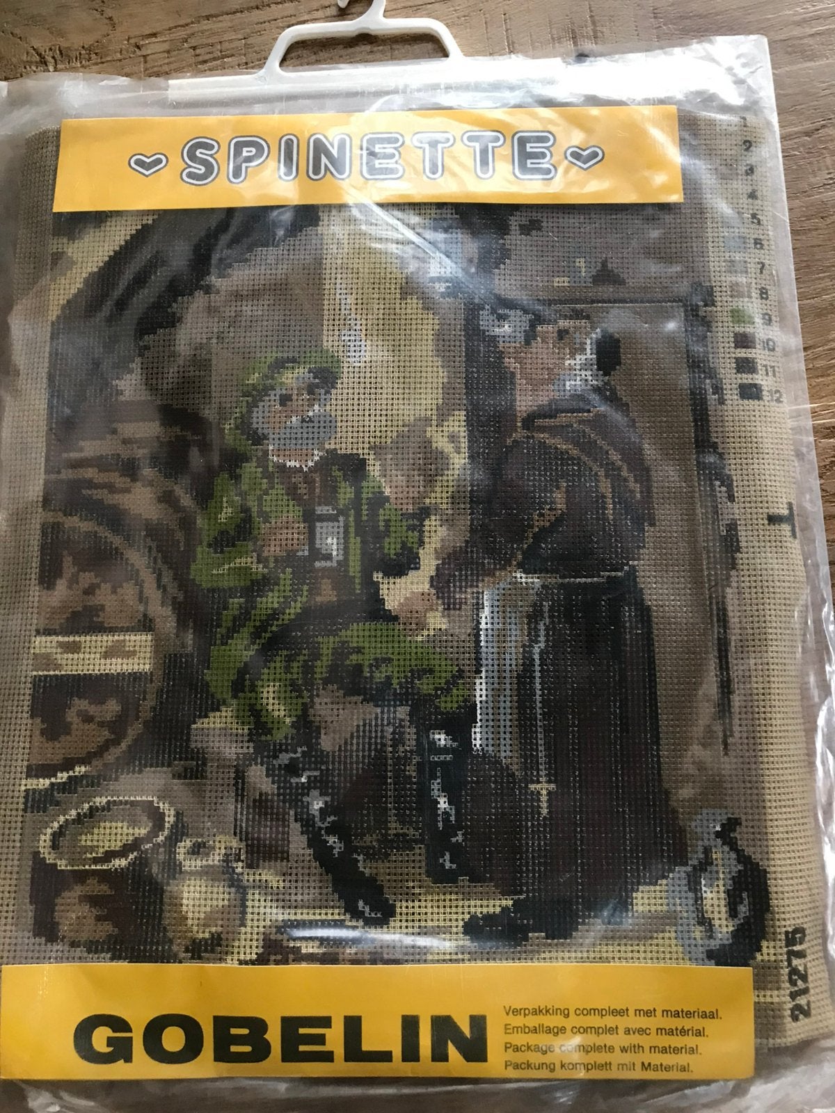 GOBELIN Spinette borduurpakket compleet met materiaal, Hobby en Vrije tijd, Ophalen of Verzenden, Nieuw, Borduurpakket