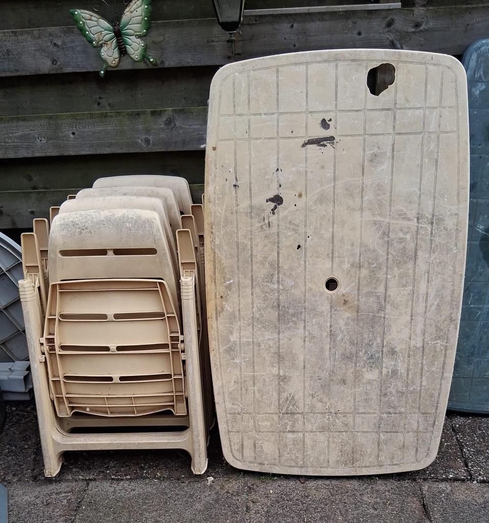 Beige tuinset, gratis ophalen Nijverdal, Tuin en Terras, Ophalen, 4 zitplaatsen, Kunststof, Gebruikt