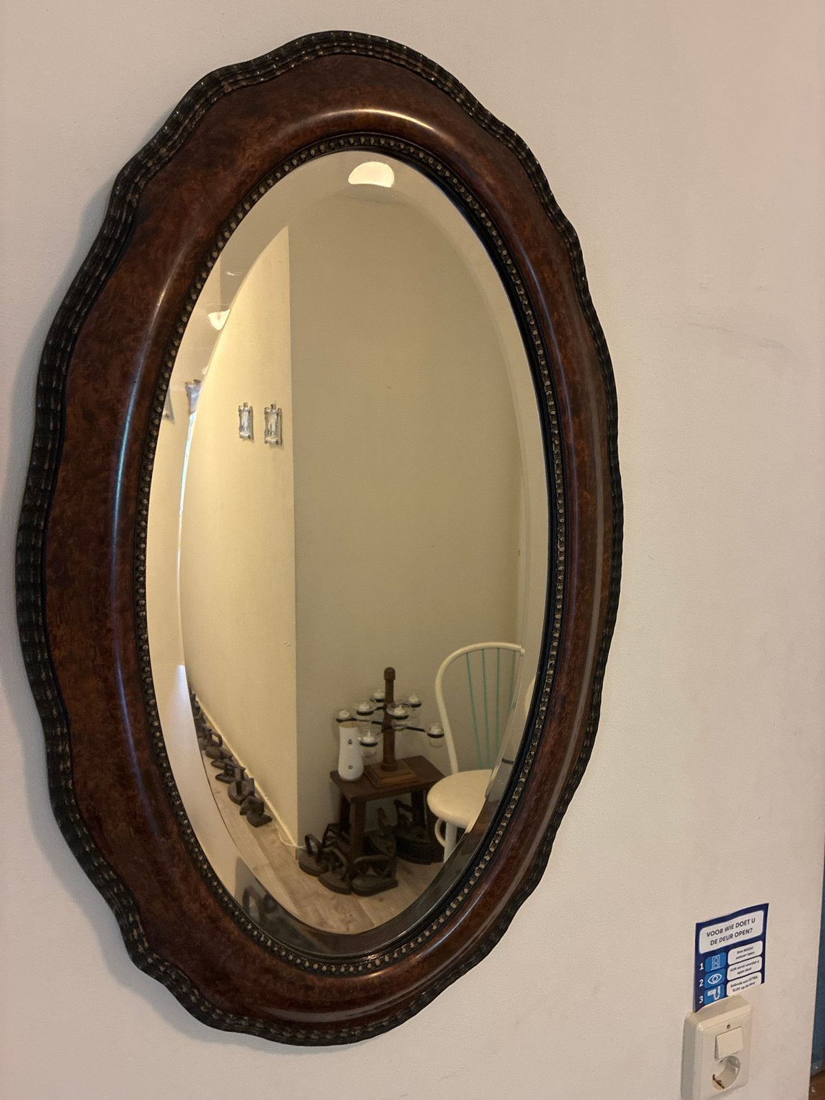 Ovale spiegel met sierlijke houten lijst, Ophalen, Ovaal, 50 tot 100 cm, 100 tot 150 cm