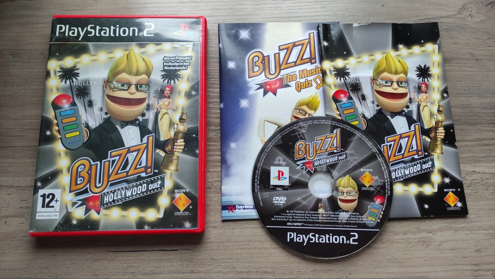 Buzz Hollywood quiz Playstation 2 game, Spelcomputers en Games, 3 spelers of meer, Ophalen of Verzenden, Zo goed als nieuw, Vanaf 3 jaar