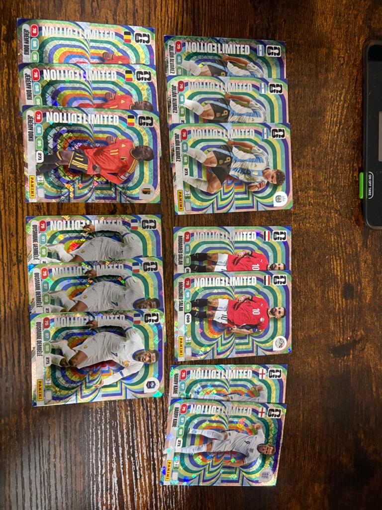 Panini world cup fifa 365 Adrenalyn XL Limited Edition holo, Ophalen of Verzenden, Zo goed als nieuw, Buitenlandse clubs, Spelerskaart