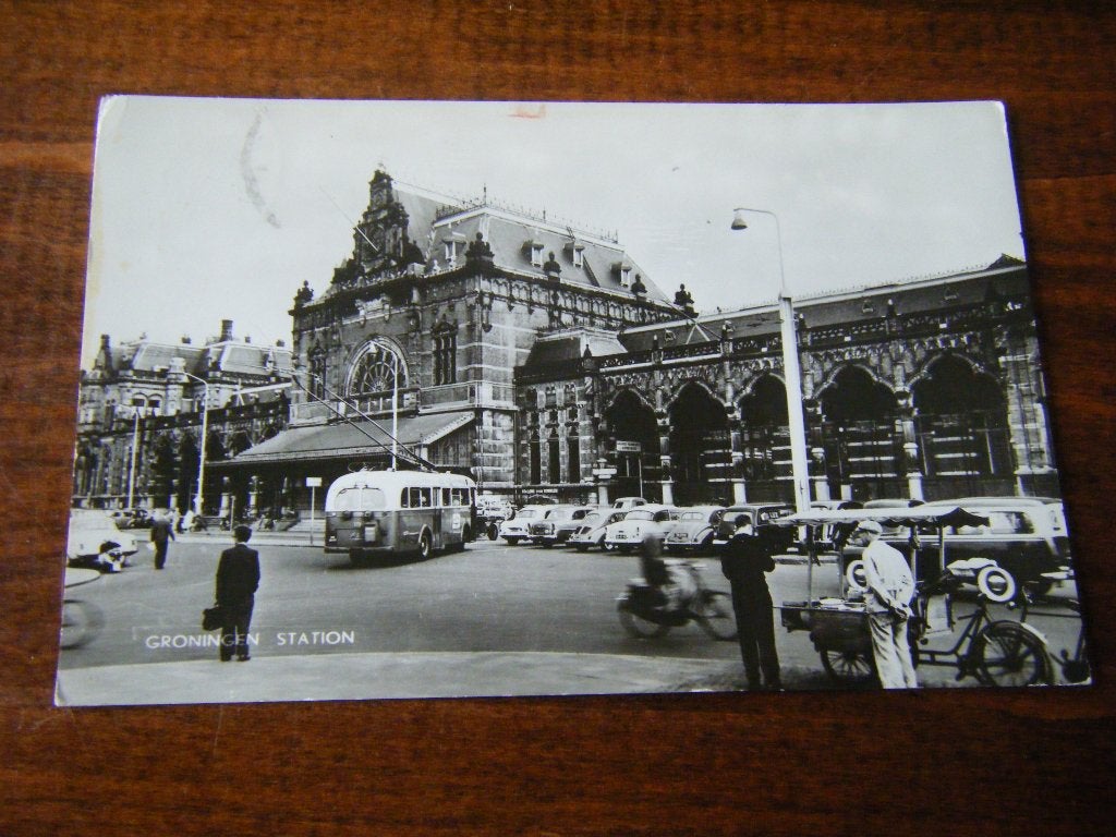 J43 - Groningen - Station - Trolleybus - Mooi/Oud, Ophalen of Verzenden, 1940 tot 1960, Groningen
