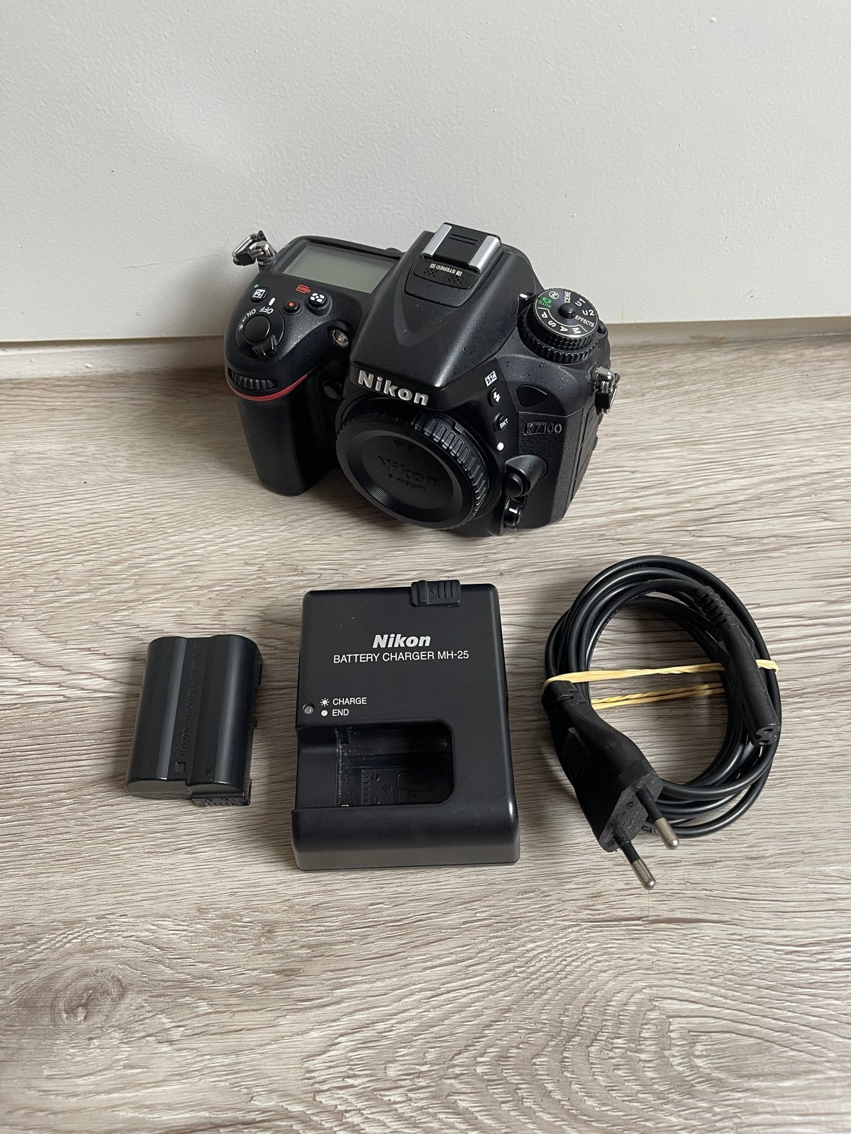 Nikon D7100 Body - DSLR Camera, Audio, Tv en Foto, Ingebouwde flitser, Gebruikt, Accu, Spiegelreflex