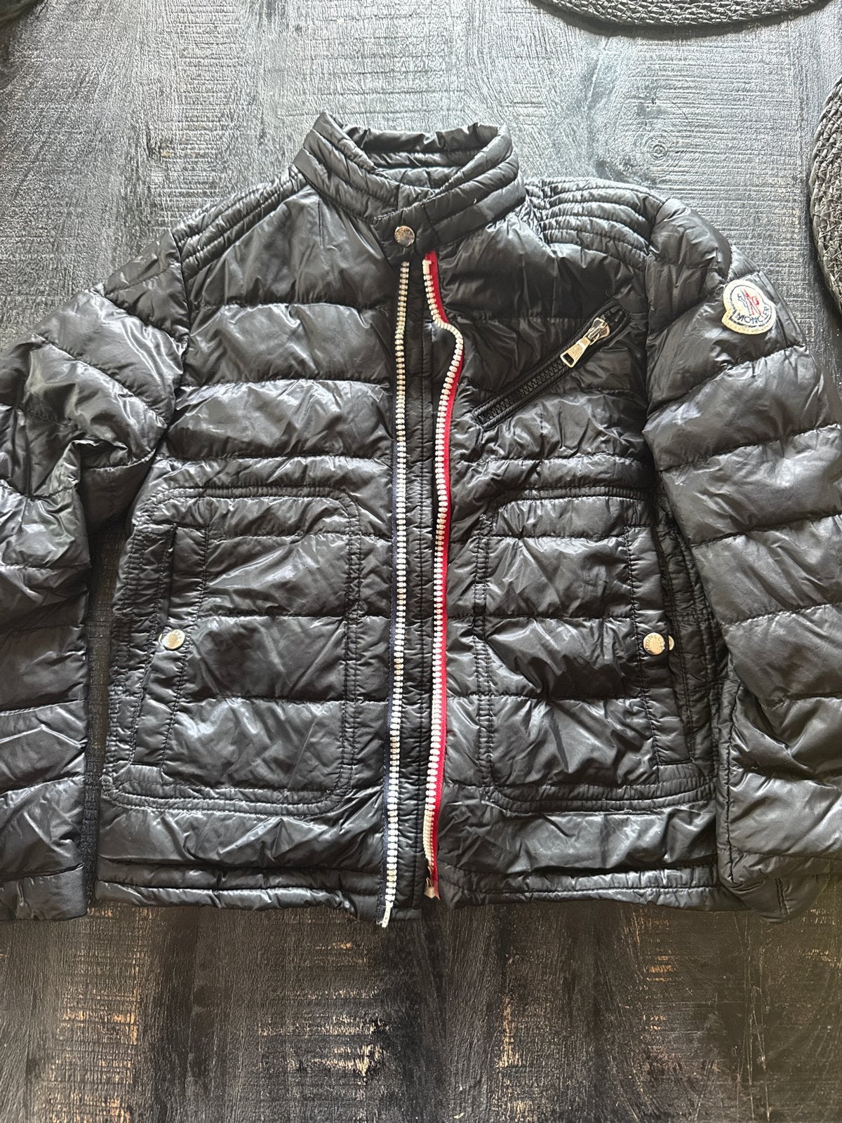 Moncler donsjack maat 128 - perfecte staat, Ophalen of Verzenden, Zo goed als nieuw, Jongen of Meisje, Jas