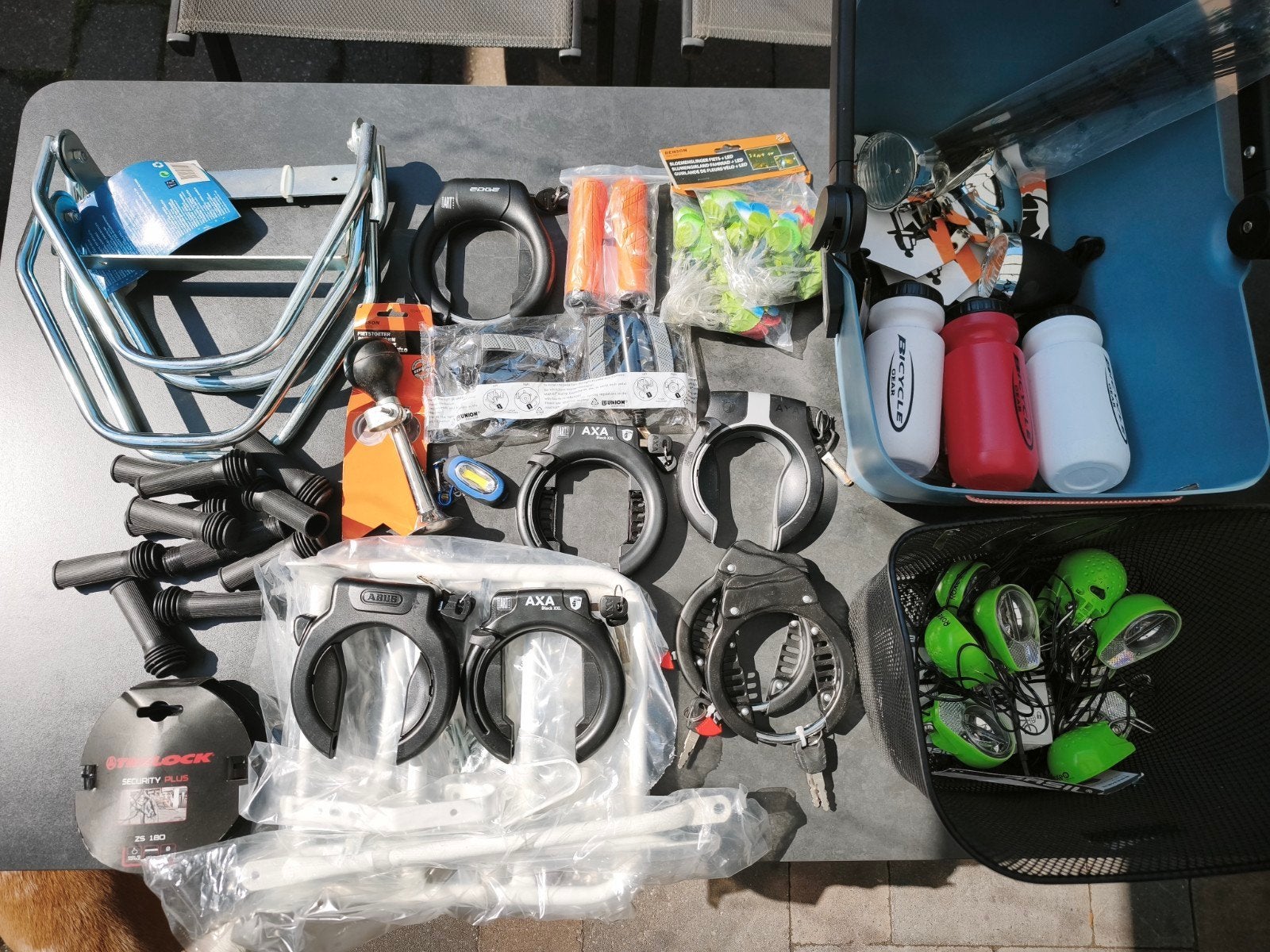 Partij fietsonderdelen, retourgoederen, functioneel, Fietsen en Brommers, Fietsaccessoires | Overige Fietsaccessoires, Gebruikt