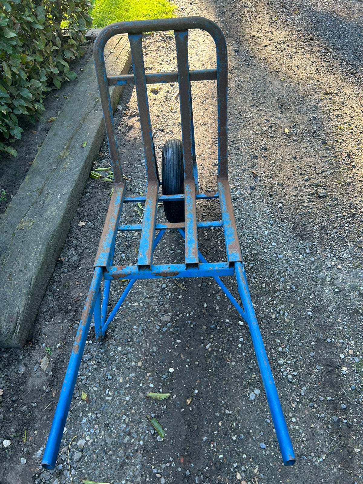 Steen kruiwagen in zeer goede staat, Ophalen, Gebruikt