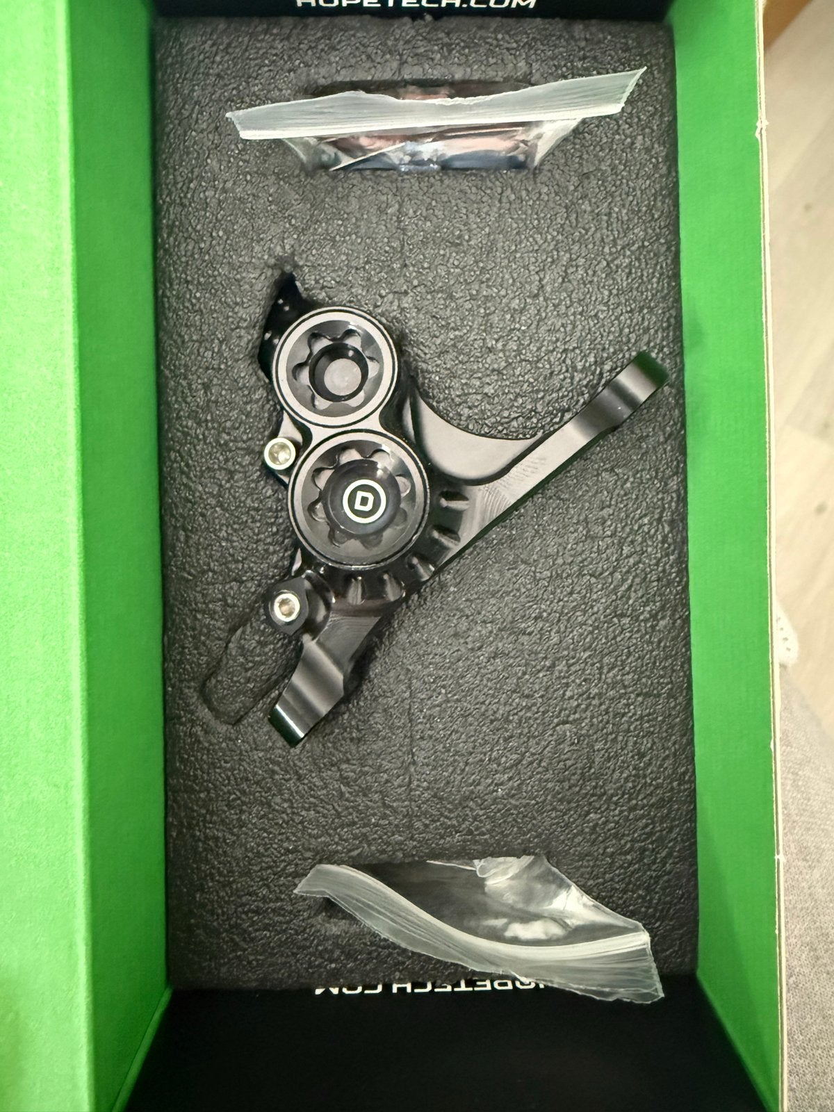 *Nieuw* Hope RX4+ Caliper Complete - FMF+20 - DOT - Zwart, Remmen, Nieuw, Ophalen of Verzenden, Aluminium
